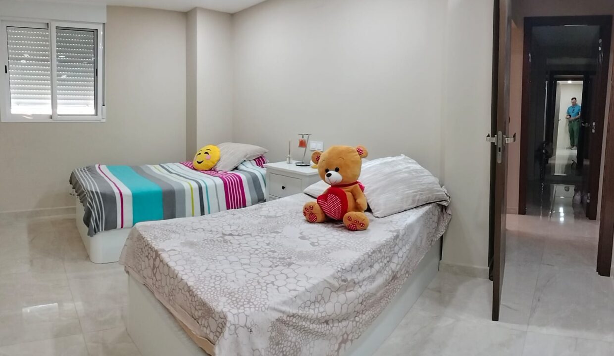 WhatsApp Image 2025-12-01 at 09.16.51 (10)