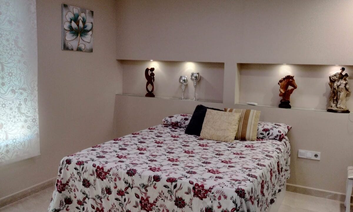 WhatsApp Image 2025-12-01 at 09.16.51 (16)