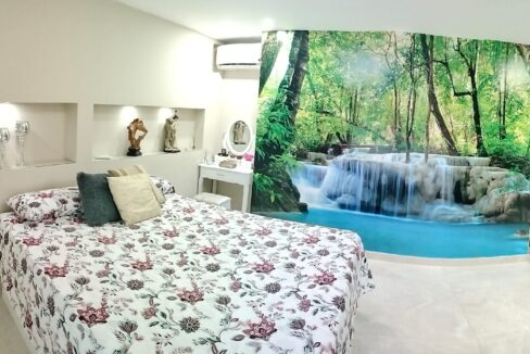 WhatsApp Image 2025-12-01 at 09.16.52 (1)