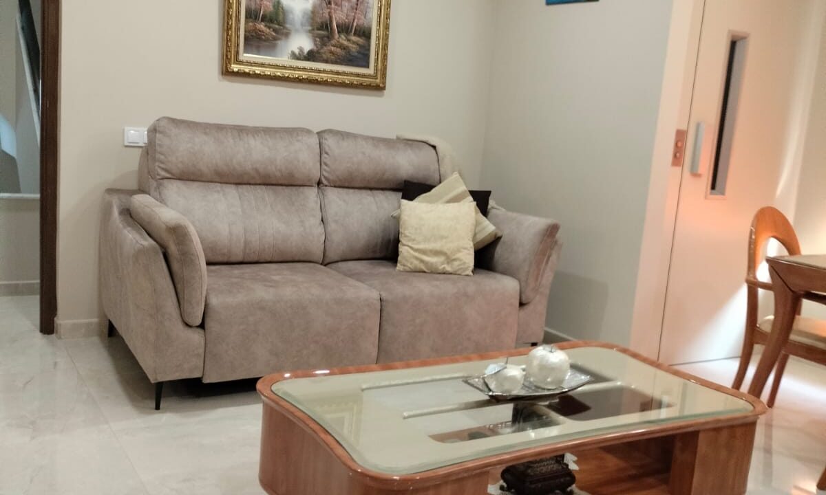 WhatsApp Image 2025-12-01 at 09.16.52 (12)