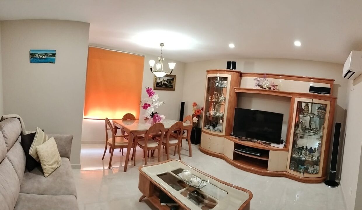 WhatsApp Image 2025-12-01 at 09.16.52 (14)