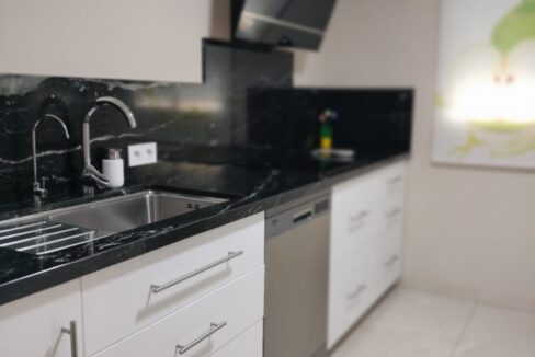 WhatsApp Image 2025-12-01 at 09.16.52 (16)