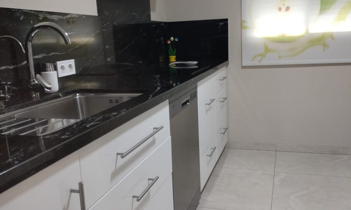 WhatsApp Image 2025-12-01 at 09.16.52 (17)