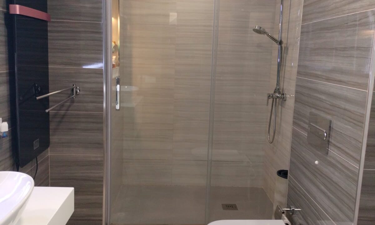 WhatsApp Image 2025-12-01 at 09.16.52 (4)