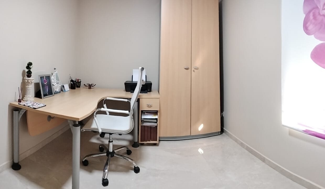 WhatsApp Image 2025-12-01 at 09.16.52 (7)