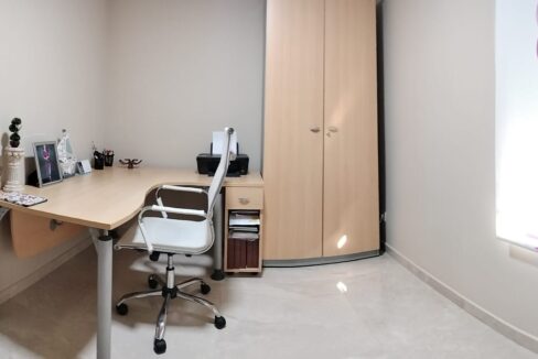 WhatsApp Image 2025-12-01 at 09.16.52 (7)