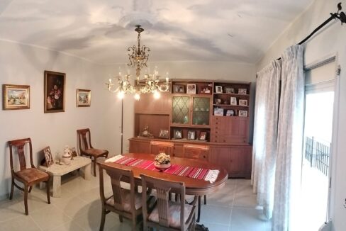 1d925266-a35d-4248-aea5-c10ff42442eb