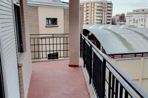 1f774093-9bf4-4caf-a8f6-db2c7d61d884