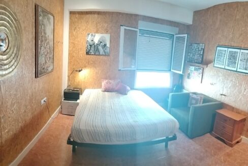 591c331d-bbf4-4e9e-b461-a5c765e99f10