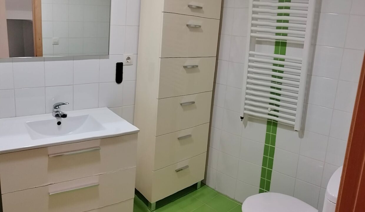 WhatsApp Image 2025-11-25 at 13.57.13 (1)