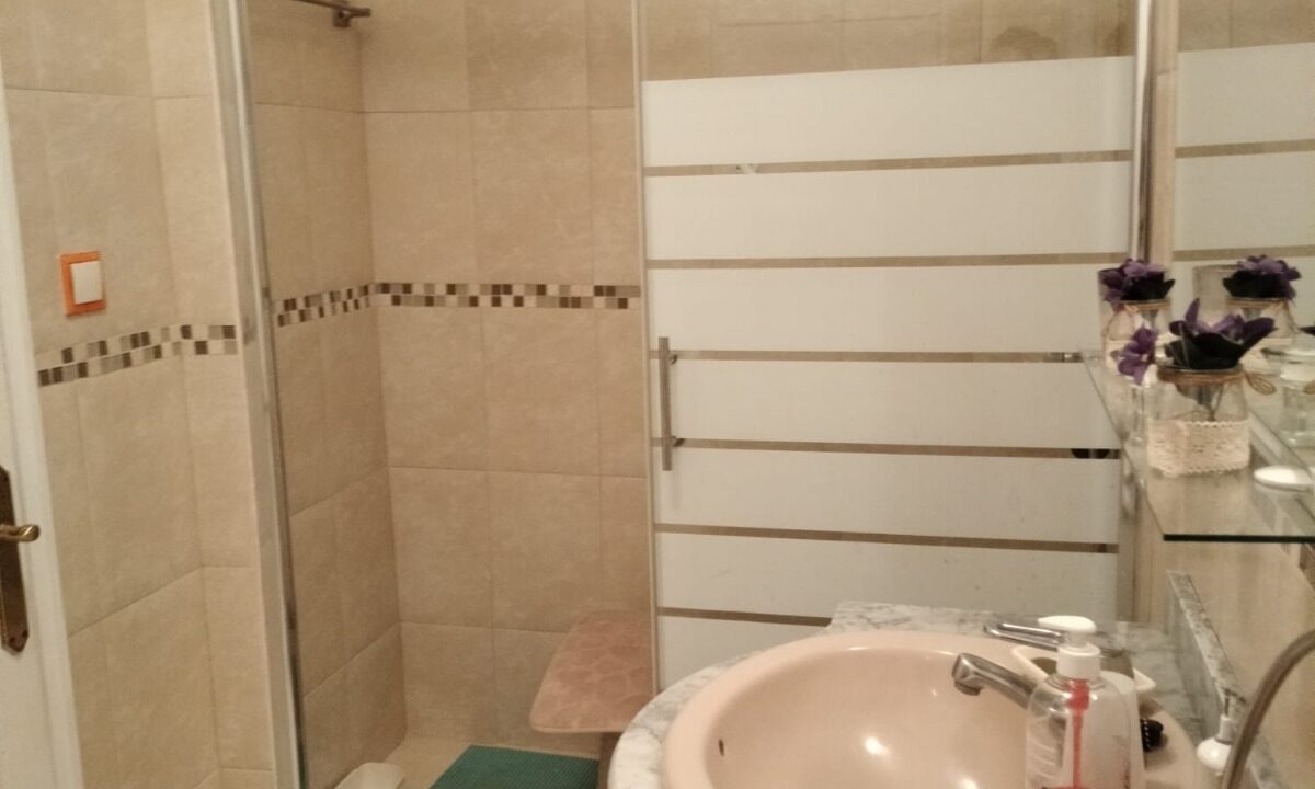 acea0592-9faa-4d0a-b7a7-f0f7ac545037