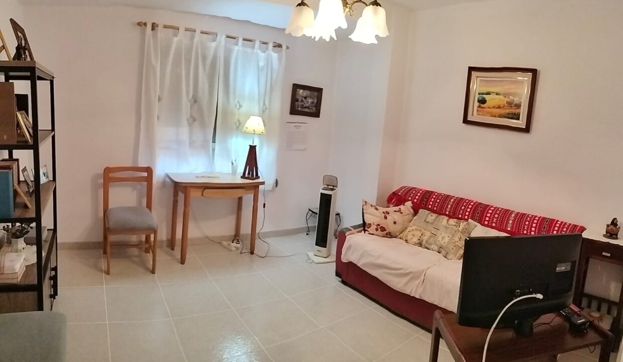 dff33734-1b75-4bb6-ae11-c20651f6c280