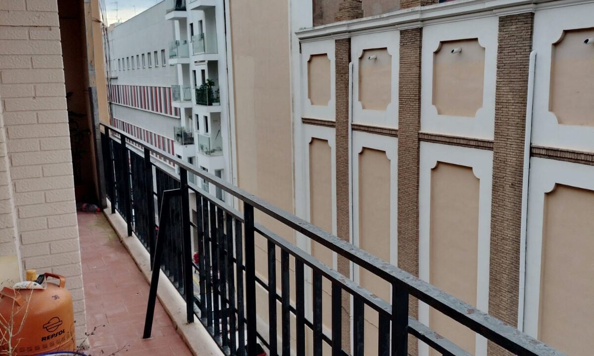 e459bb9b-60b3-4e28-b228-eeb2680e7f27