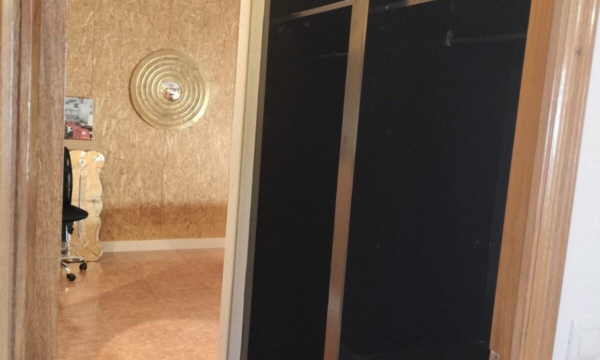 e6c2c827-2f82-4eef-aa89-809078cae481