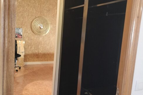 e6c2c827-2f82-4eef-aa89-809078cae481