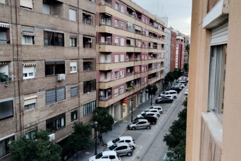 e8cd9392-b139-445c-a199-720b1daf46a5