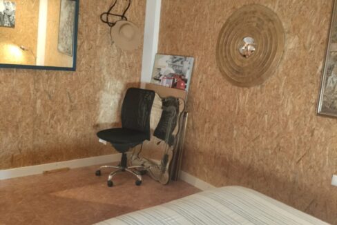 ef8acdc0-2328-4378-b8dd-f07083ff3165