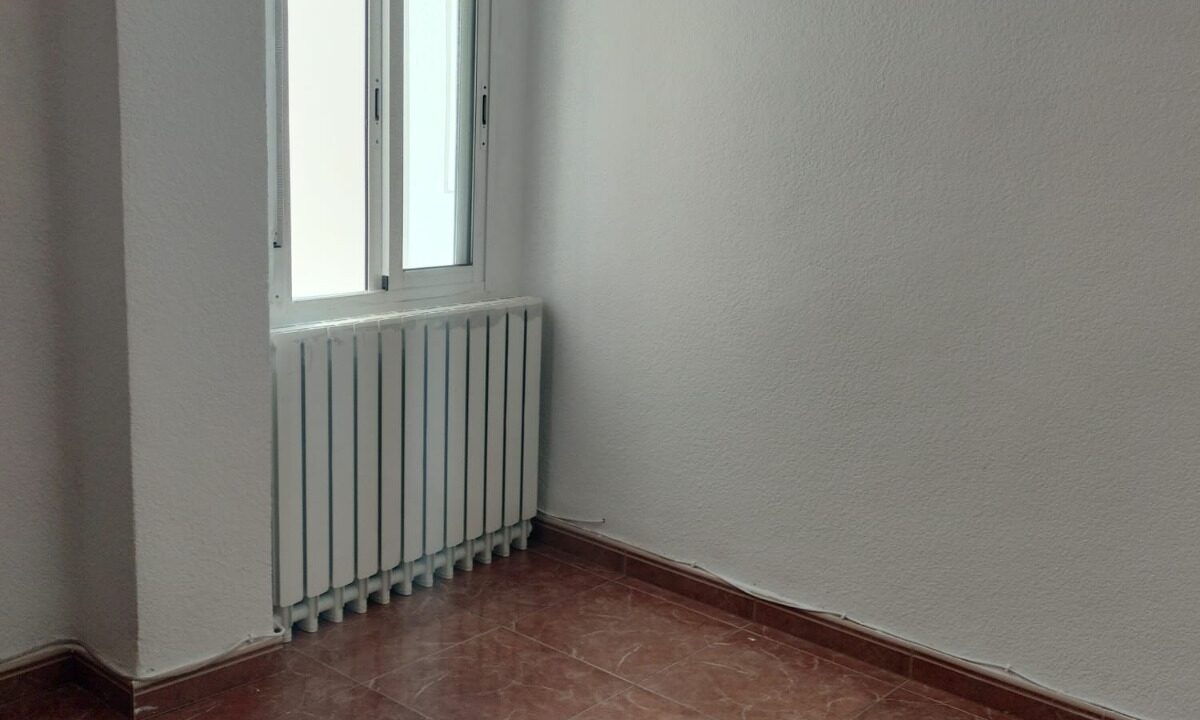 fefc6f0c-05b6-4a49-a8bd-74b35f84ac7b