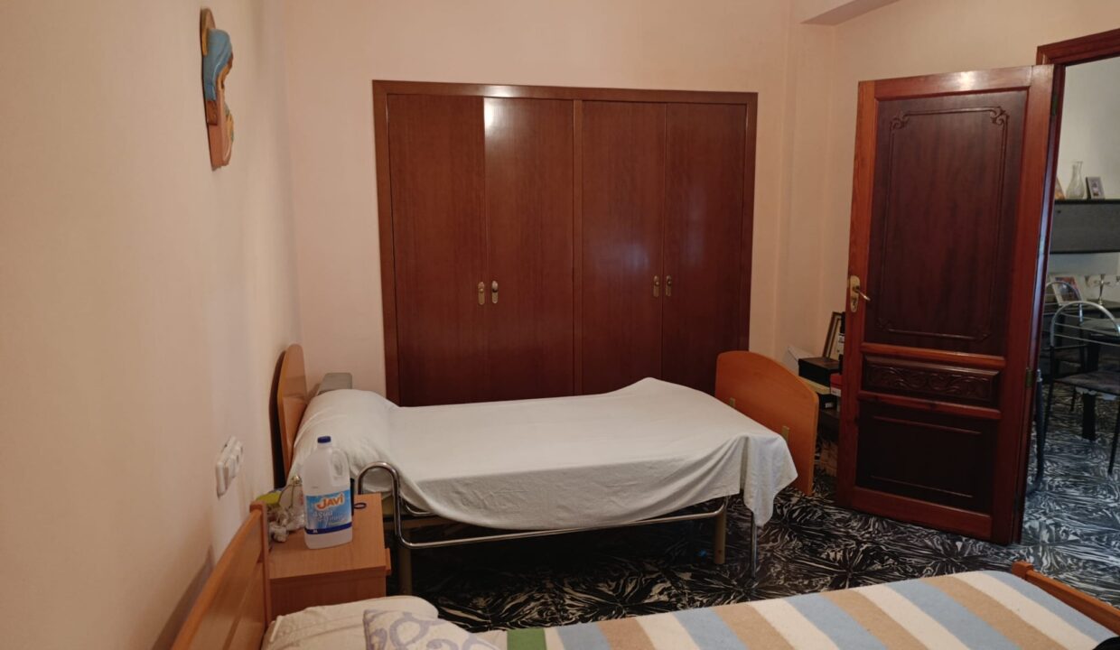 Edificio de uso mixto en venta en Avenida Loygorri sn (15)