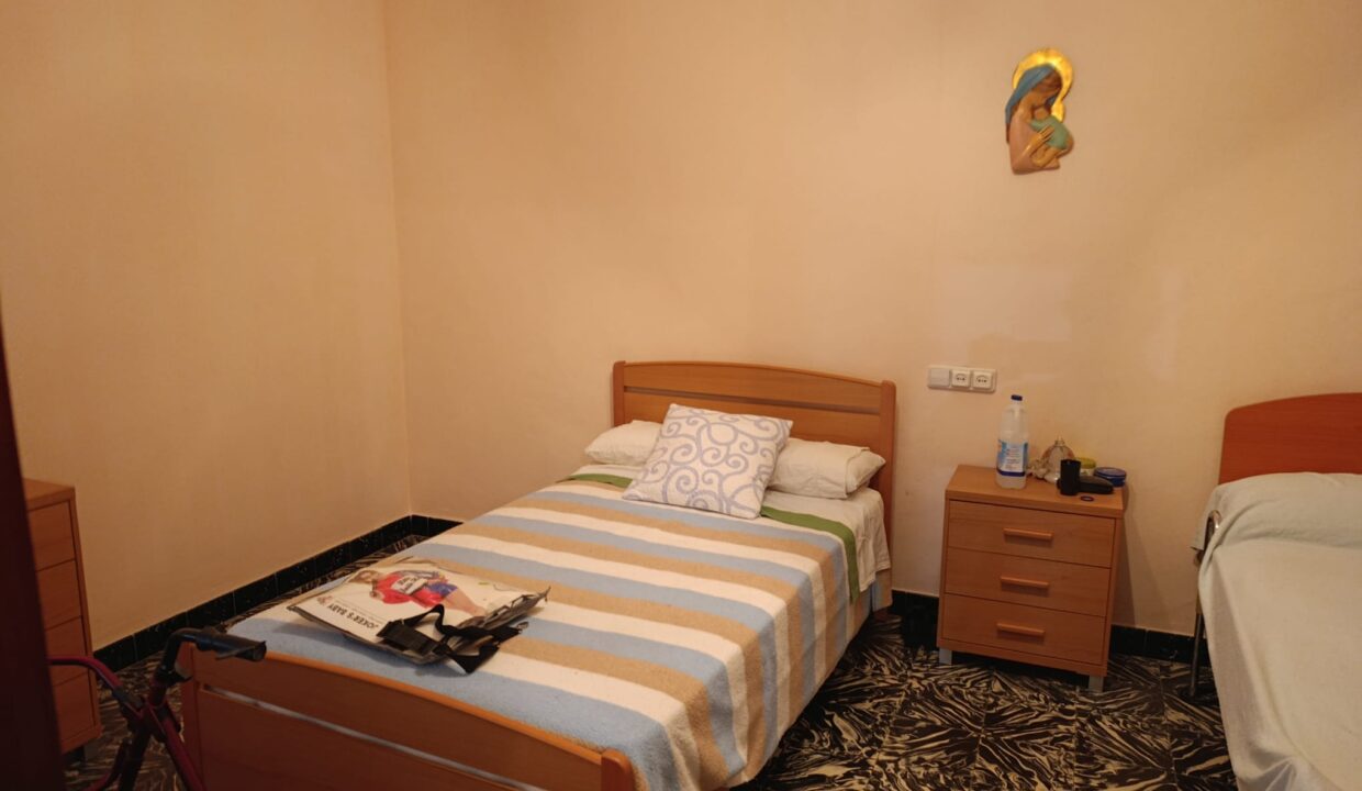 Edificio de uso mixto en venta en Avenida Loygorri sn (17)