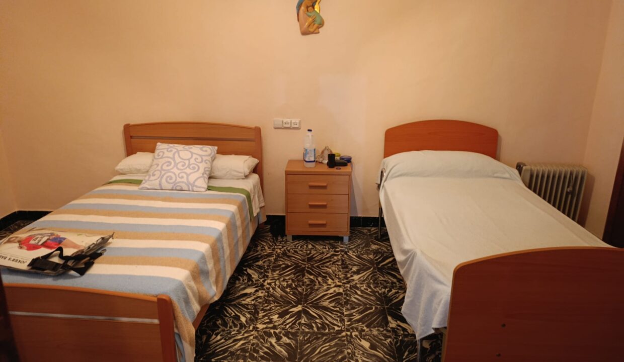 Edificio de uso mixto en venta en Avenida Loygorri sn (20)