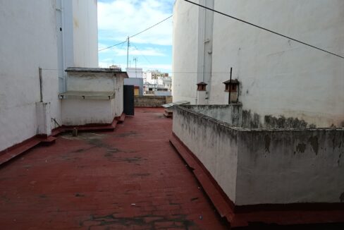 Edificio de uso mixto en venta en Avenida Loygorri sn (8)