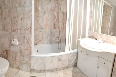 Piso en venta en Avenida Castelló, 26 b (8)