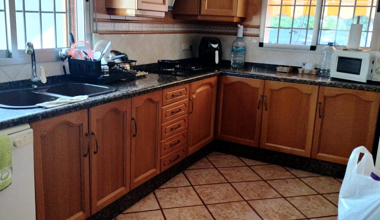 WhatsApp Image 2025-10-07 at 13.15.57