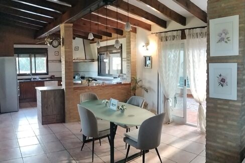 WhatsApp Image 2025-10-07 at 13.16.01 (2)