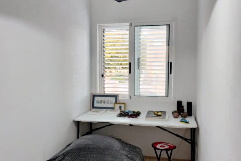 WhatsApp Image 2025-12-04 at 07.33.35