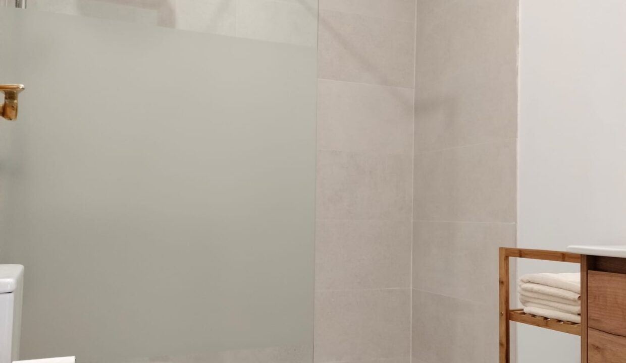 WhatsApp Image 2025-12-04 at 07.33.36 (6)