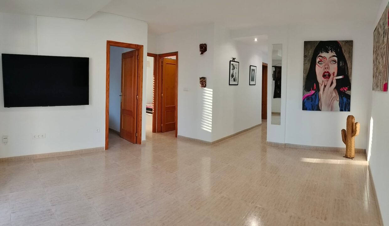 WhatsApp Image 2025-12-04 at 07.33.37