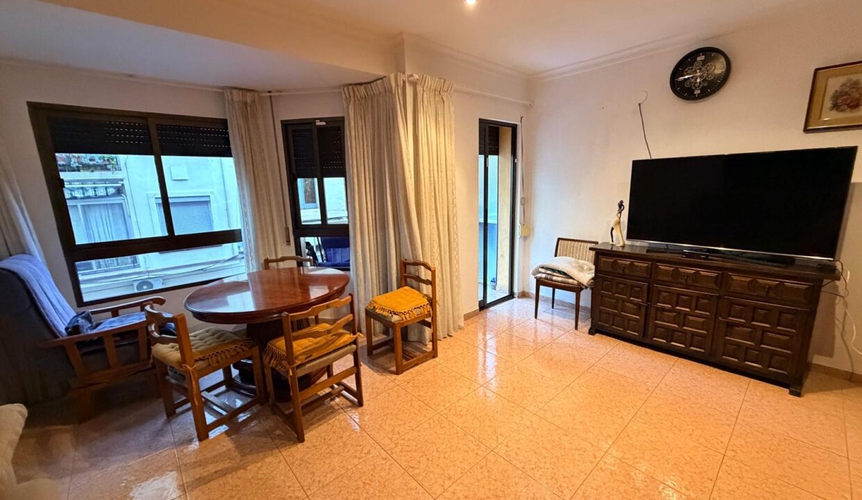Piso en venta en Oliva sn
