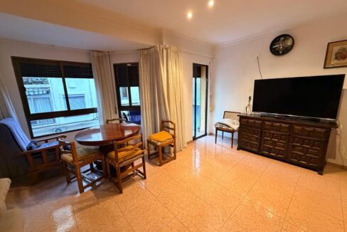Piso en venta en Oliva sn